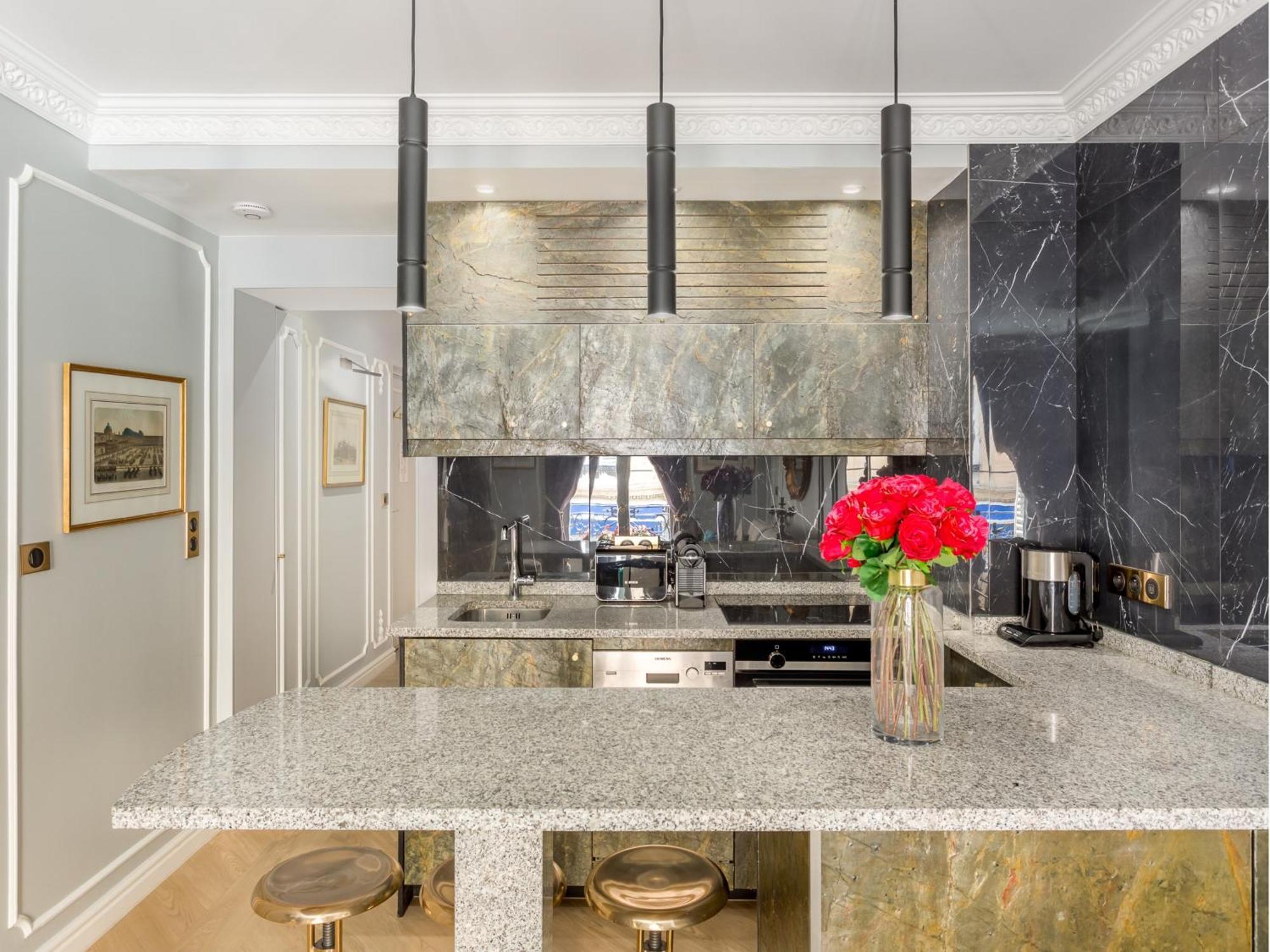 Merveil - Luxury -champs Elysees-ponthieu Ii Apartment Paris