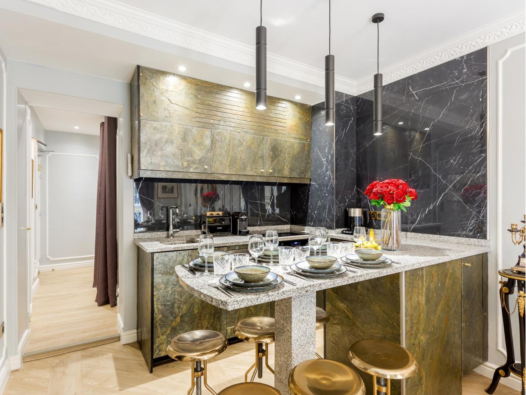 Merveil - Luxury -champs Elysees-ponthieu Ii
