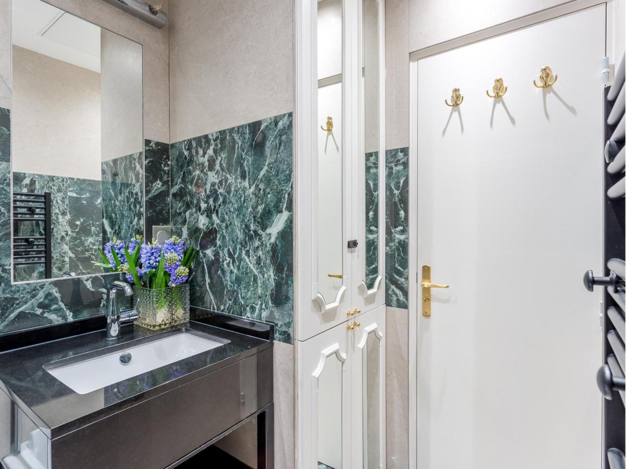 Merveil - Luxury -champs Elysees-ponthieu Ii Apartment *
